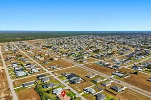 2512 NW 8th Pl, Cape Coral, FL 33993 - Photo 8