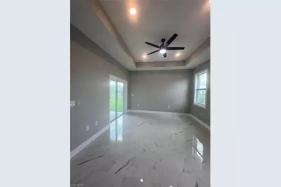 1011 Cedartree Ave, Lehigh Acres, FL 33971 - Photo 6