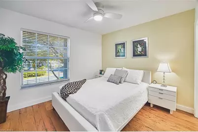 8001 Casa Palermo Cir, Fort Myers, FL 33966 - Photo 16