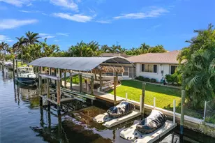 807 Montclaire Ct, Cape Coral, FL 33904 - Photo 34