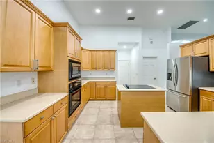 5219 SW 11th Pl, Cape Coral, FL 33914 - Photo 10