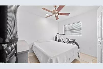 128/130 NE 16th Ter, Cape Coral, FL 33909 - Photo 10