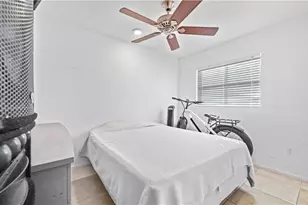 128/130 NE 16th Terrace, Cape Coral, FL 33909 - Photo 10