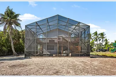 285 Dundee Rd, Fort Myers Beach, FL 33931 - Photo 36