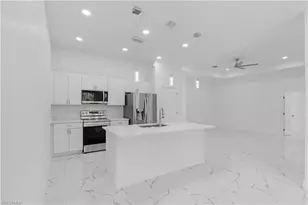 7033 Lotus Cir, Labelle, FL 33935 - Photo 18