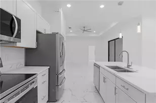 7033 Lotus Cir, Labelle, FL 33935 - Photo 20