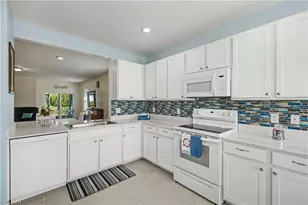 3313 Acapulco Cir, Cape Coral, FL 33909 - Photo 2