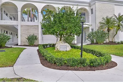 223 3rd Ave S #223, Naples, FL 34102 - Photo 2