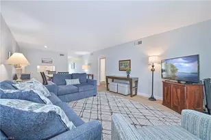 223 3rd Ave S, Naples, FL 34102 - Photo 10