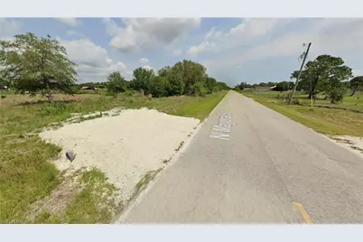 730 N Mayoral St, Clewiston, FL 33440 - Photo 2