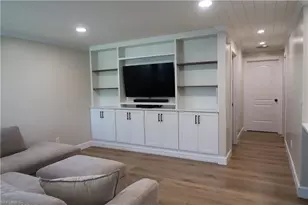 4729 Spring Creek Dr, Bonita Springs, FL 34134 - Photo 4