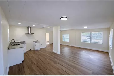 261 Miramar Rd, Fort Myers, FL 33905 - Photo 4