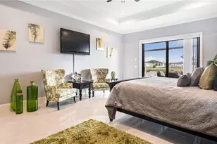 101 SW 39th Pl, Cape Coral, FL 33991 - Photo 2