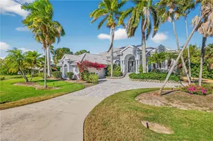 9008 Mockingbird Dr, Sanibel, FL 33957 - Photo 2