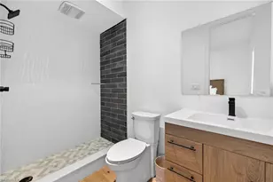 9008 Mockingbird Dr, Sanibel, FL 33957 - Photo 26