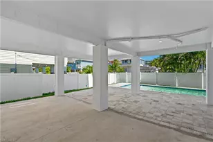 250 Pearl St, Fort Myers Beach, FL 33931 - Photo 38