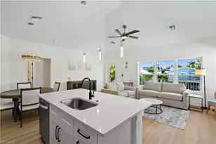 250 Pearl St, Fort Myers Beach, FL 33931 - Photo 22