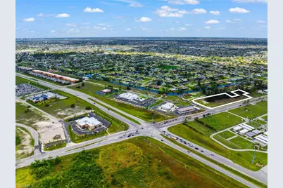 919 Chiquita Blvd S, Cape Coral, FL 33991 - Photo 10