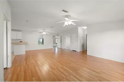 1000 Kings Hwy #128, Port Charlotte, FL 33980 - Photo 10