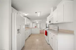 1000 Kings Hwy, Port Charlotte, FL 33980 - Photo 18