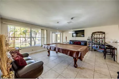 5231 Wisteria Ct, Cape Coral, FL 33904 - Photo 4