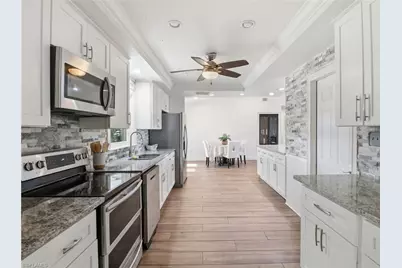 2618 SW 32nd Ln, Cape Coral, FL 33914 - Photo 8