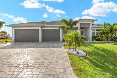 4204 SW 5th Ave, Cape Coral, FL 33914 - Photo 4