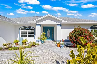 3446 Pinetree Dr, Saint James City, FL 33956 - Photo 2