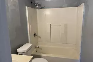 5637-5639 Fifth Ave, Fort Myers, FL 33907 - Photo 10