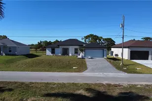 1534 NW 25th Ave, Cape Coral, FL 33993 - Photo 2