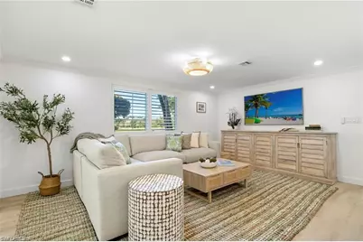 503 Broad Ave S #503, Naples, FL 34102 - Photo 2