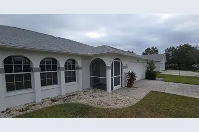 1403 SE 8th Pl, Cape Coral, FL 33990 - Photo 2