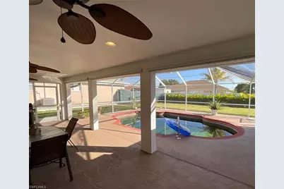 1403 SE 8th Pl, Cape Coral, FL 33990 - Photo 16