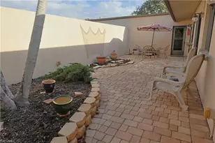 5852 Wild Fig Ln, Fort Myers, FL 33919 - Photo 22