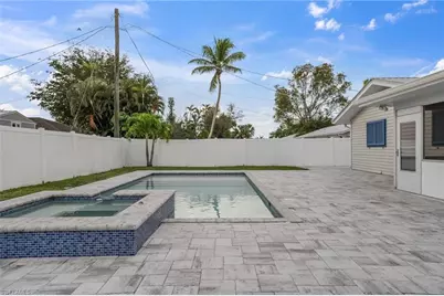 7162 Drake Dr, Fort Myers, FL 33908 - Photo 34