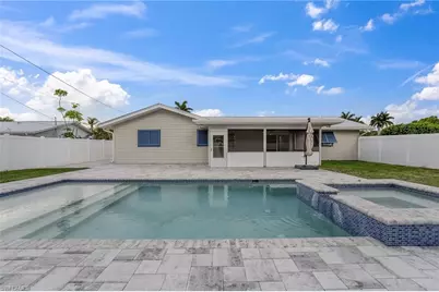 7162 Drake Dr, Fort Myers, FL 33908 - Photo 2