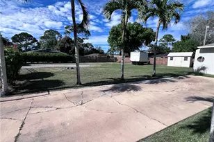 614 6th Ave Cir, Immokalee, FL 34142 - Photo 4