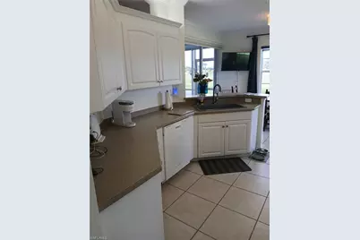 5877 Three Iron Dr #702, Naples, FL 34110 - Photo 2