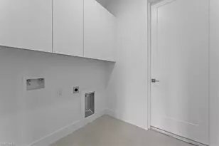 729 Colyer St E, Lehigh Acres, FL 33974 - Photo 8