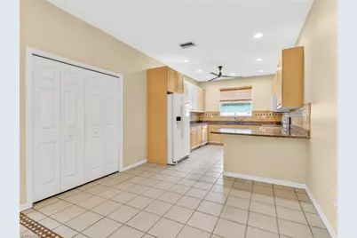 2116 SW 44th St, Cape Coral, FL 33914 - Photo 10