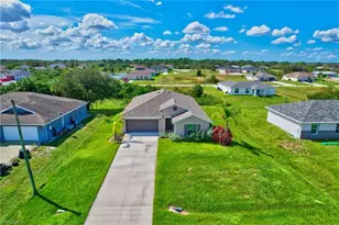 418 Pickford Ave, Lehigh Acres, FL 33974 - Photo 2