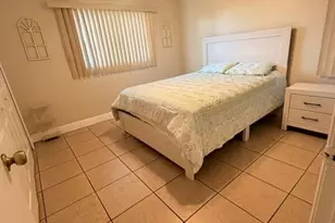 1126 SE 8th St, Cape Coral, FL 33990 - Photo 18