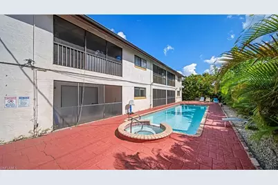 1126 SE 8th St #101, Cape Coral, FL 33990 - Photo 4