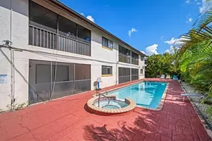 1126 SE 8th St, Cape Coral, FL 33990 - Photo 4