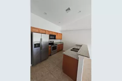 3820/3822 SW 16th Pl, Cape Coral, FL 33914 - Photo 4