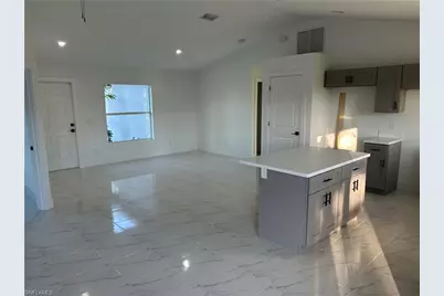 2803 65th St W, Lehigh Acres, FL 33971 - Photo 6