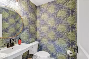 976 N Town and River Dr, Fort Myers, FL 33919 - Photo 20