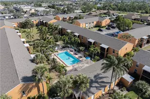 12658 Kenwood Ln, Fort Myers, FL 33907 - Photo 4