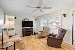 3117 Saturn Cir, North Fort Myers, FL 33903 - Photo 10