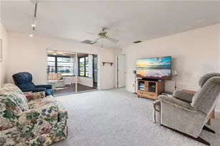 1286 Broadwater Dr, Fort Myers, FL 33919 - Photo 4